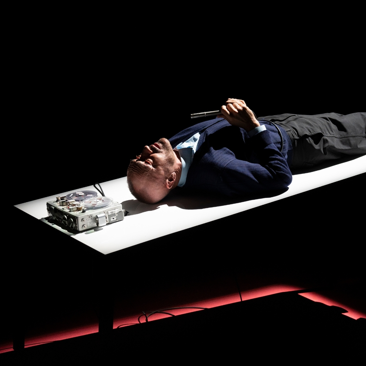 Note to a friend_Luca Del Pia_4_MOBILE